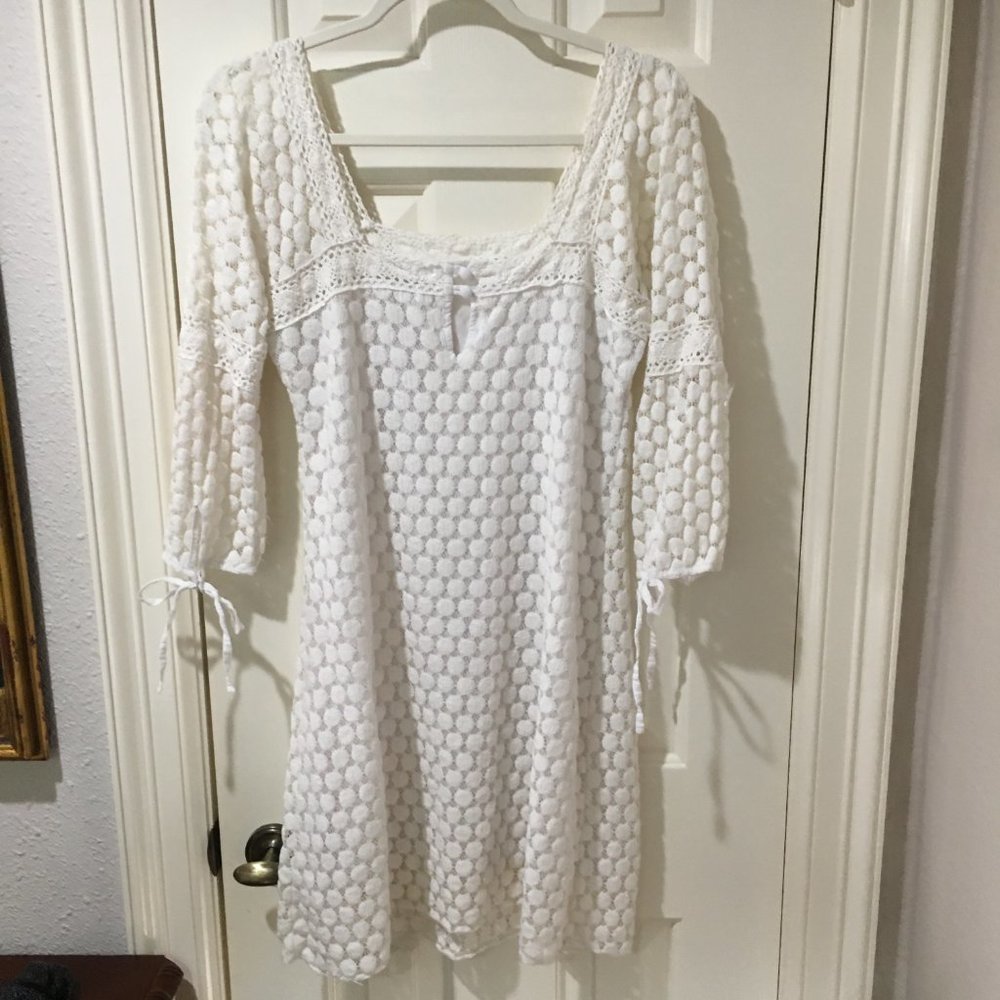 White lace dress - Picture 3 of 6